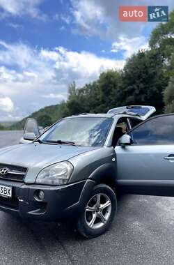 Позашляховик / Кросовер Hyundai Tucson 2008 в Чорткові