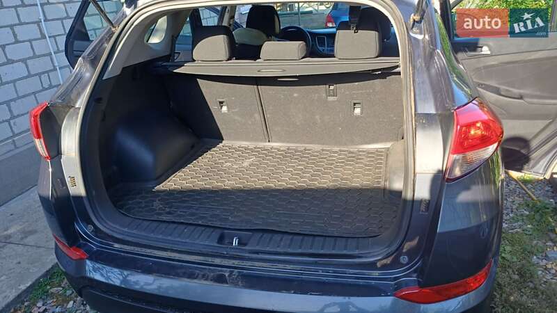 Позашляховик / Кросовер Hyundai Tucson 2017 в Знам'янці фото 7 Позашляховик / Кросовер Hyundai Tucson 2017 в Знам'янці