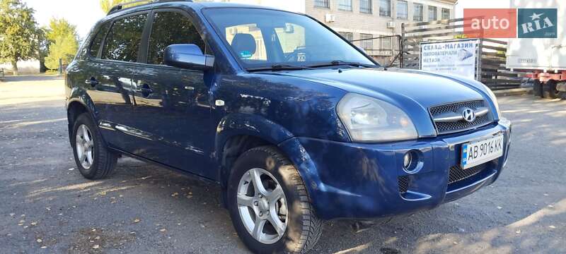 Позашляховик / Кросовер Hyundai Tucson 2006 в Тростянці