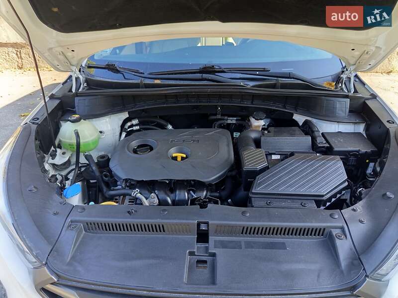 Позашляховик / Кросовер Hyundai Tucson 2017 в Києві фото 9 Позашляховик / Кросовер Hyundai Tucson 2017 в Києві