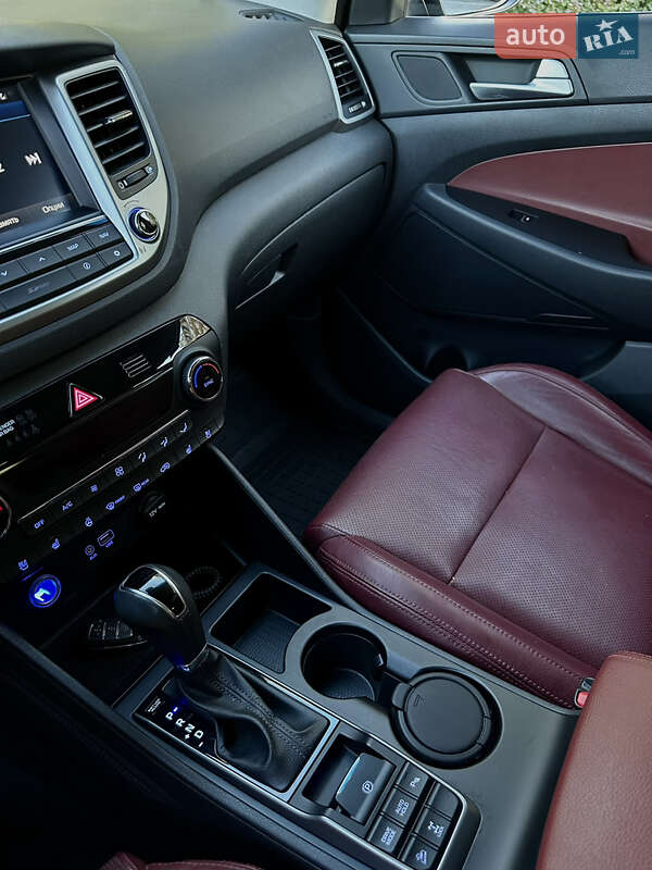 Внедорожник / Кроссовер Hyundai Tucson 2017 в Одессе фото 31 Внедорожник / Кроссовер Hyundai Tucson 2017 в Одессе