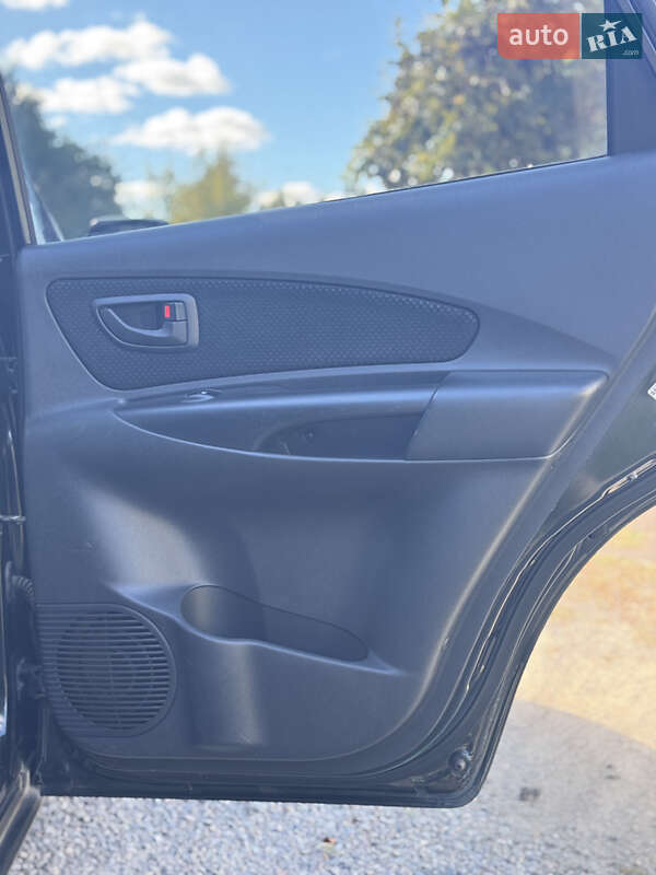 Позашляховик / Кросовер Hyundai Tucson 2008 в Сарнах