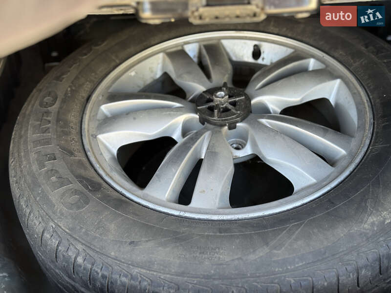 Позашляховик / Кросовер Hyundai Tucson 2008 в Сарнах