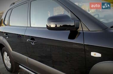 Позашляховик / Кросовер Hyundai Tucson 2007 в  фото 95 Позашляховик / Кросовер Hyundai Tucson 2007 в