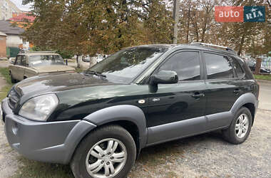 Внедорожник / Кроссовер Hyundai Tucson 2008 в Ромнах
