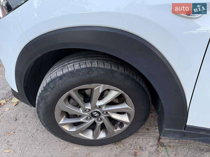 Позашляховик / Кросовер Hyundai Tucson 2017 в Києві фото 10 Позашляховик / Кросовер Hyundai Tucson 2017 в Києві