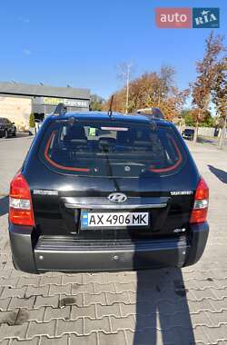Внедорожник / Кроссовер Hyundai Tucson 2008 в 