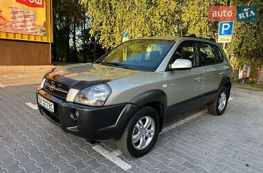 Позашляховик / Кросовер Hyundai Tucson 2008 в  фото 11 Позашляховик / Кросовер Hyundai Tucson 2008 в