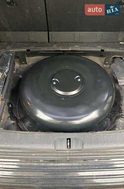 Внедорожник / Кроссовер Hyundai Tucson 2010 в 