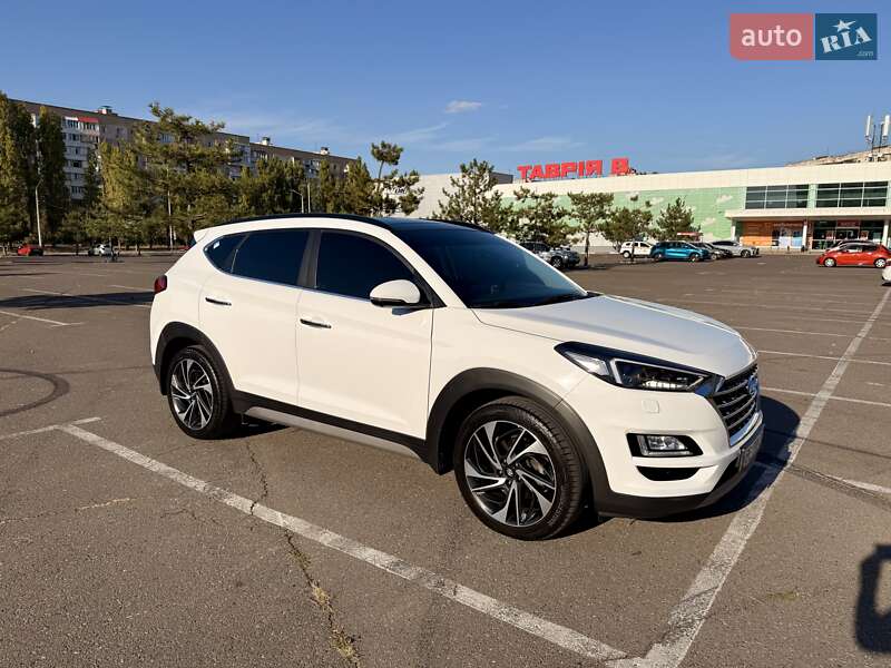 Внедорожник / Кроссовер Hyundai Tucson 2020 в 