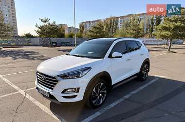 Внедорожник / Кроссовер Hyundai Tucson 2020 в 