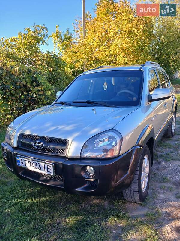 Позашляховик / Кросовер Hyundai Tucson 2007 в Івано-Франківську