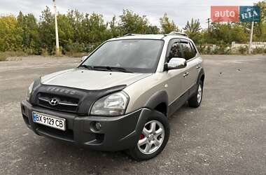 Внедорожник / Кроссовер Hyundai Tucson 2008 в 