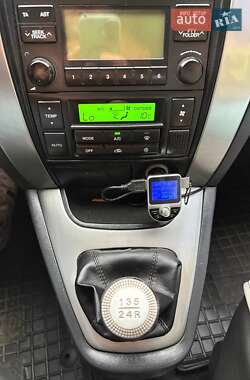Внедорожник / Кроссовер Hyundai Tucson 2008 в 