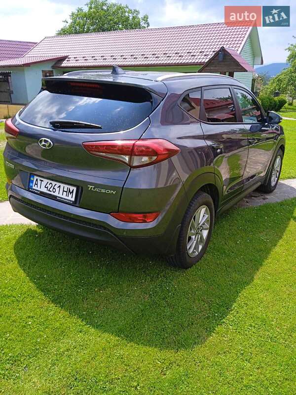 Позашляховик / Кросовер Hyundai Tucson 2015 в Долині