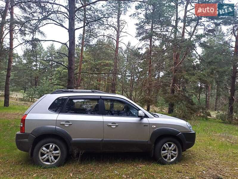 Внедорожник / Кроссовер Hyundai Tucson 2007 в Николаеве