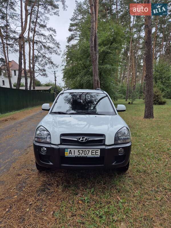 Позашляховик / Кросовер Hyundai Tucson 2012 в Києві