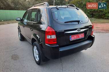 Внедорожник / Кроссовер Hyundai Tucson 2008 в 