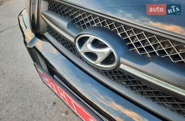 Внедорожник / Кроссовер Hyundai Tucson 2008 в 