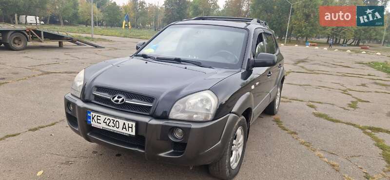 Внедорожник / Кроссовер Hyundai Tucson 2008 в Кривом Роге фото Внедорожник / Кроссовер Hyundai Tucson 2008 в Кривом Роге