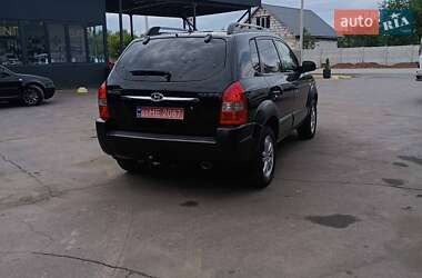 Внедорожник / Кроссовер Hyundai Tucson 2007 в 