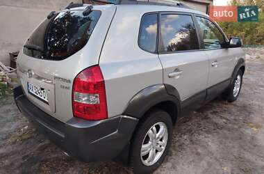 Внедорожник / Кроссовер Hyundai Tucson 2008 в 