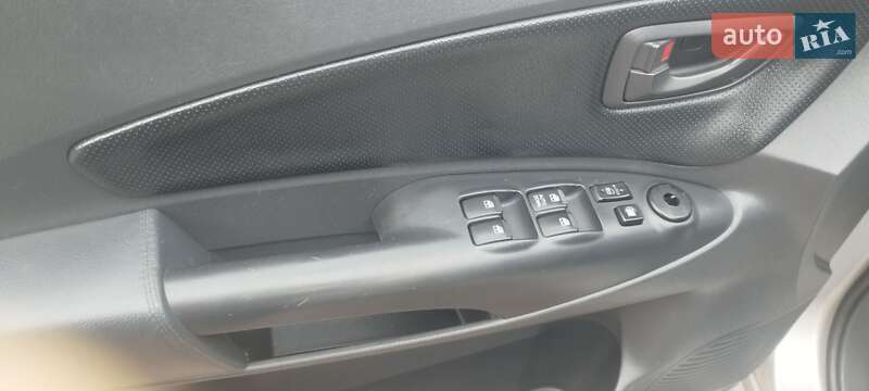 Внедорожник / Кроссовер Hyundai Tucson 2008 в Бердичеве фото 24 Внедорожник / Кроссовер Hyundai Tucson 2008 в Бердичеве