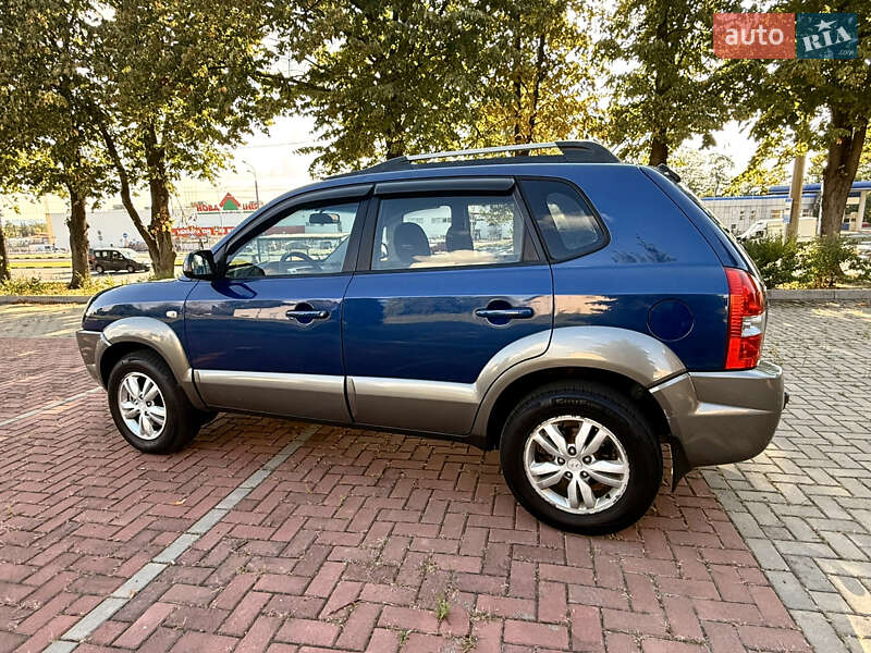 Внедорожник / Кроссовер Hyundai Tucson 2008 в Харькове