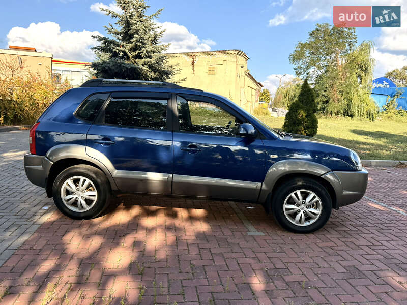 Внедорожник / Кроссовер Hyundai Tucson 2008 в Харькове