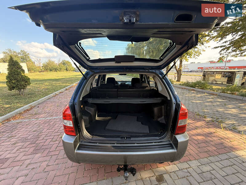 Внедорожник / Кроссовер Hyundai Tucson 2008 в Харькове