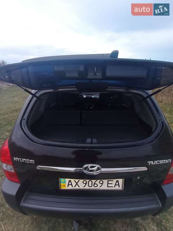 Внедорожник / Кроссовер Hyundai Tucson 2008 в Харькове