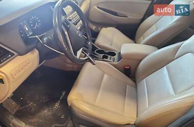 Внедорожник / Кроссовер Hyundai Tucson 2018 в 