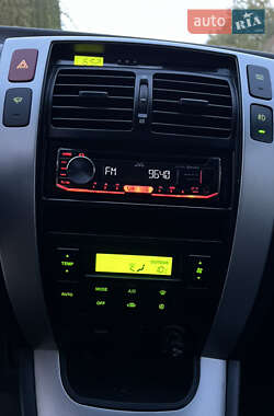 Внедорожник / Кроссовер Hyundai Tucson 2007 в 