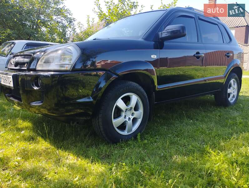 Внедорожник / Кроссовер Hyundai Tucson 2007 в Ахтырке