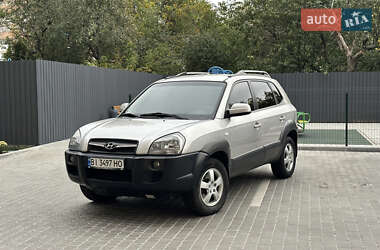 Позашляховик / Кросовер Hyundai Tucson 2009 в Полтаві