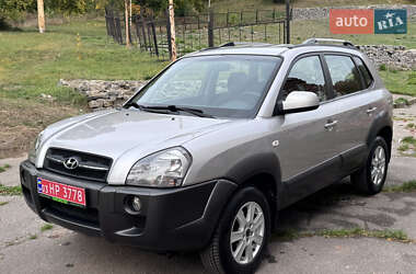 Внедорожник / Кроссовер Hyundai Tucson 2006 в  фото 13 Внедорожник / Кроссовер Hyundai Tucson 2006 в