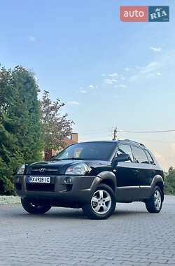 Внедорожник / Кроссовер Hyundai Tucson 2007 в 