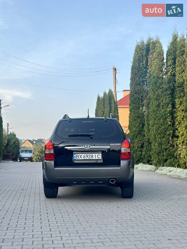 Позашляховик / Кросовер Hyundai Tucson 2007 в Хмельницькому фото 7 Позашляховик / Кросовер Hyundai Tucson 2007 в Хмельницькому