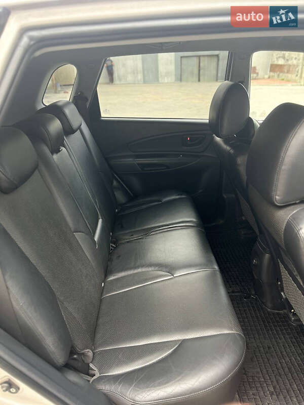 Позашляховик / Кросовер Hyundai Tucson 2006 в Шаргороді