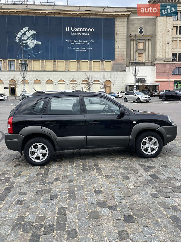 Внедорожник / Кроссовер Hyundai Tucson 2008 в Харькове