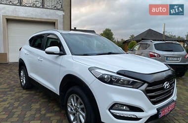 Внедорожник / Кроссовер Hyundai Tucson 2016 в Черновцах