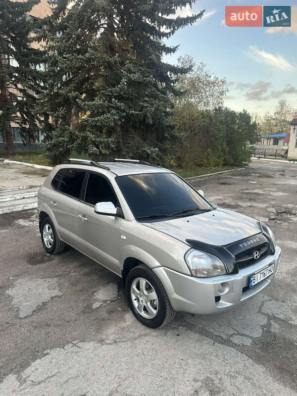 Позашляховик / Кросовер Hyundai Tucson 2006 в Новій Водолагі
