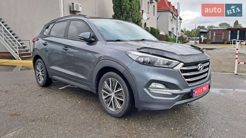 Позашляховик / Кросовер Hyundai Tucson 2016 в Києві