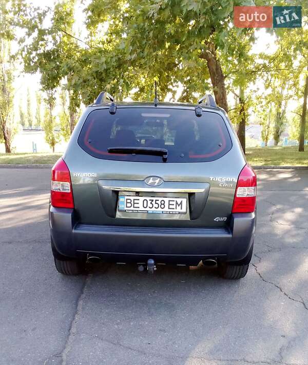 Внедорожник / Кроссовер Hyundai Tucson 2012 в Южноукраинске