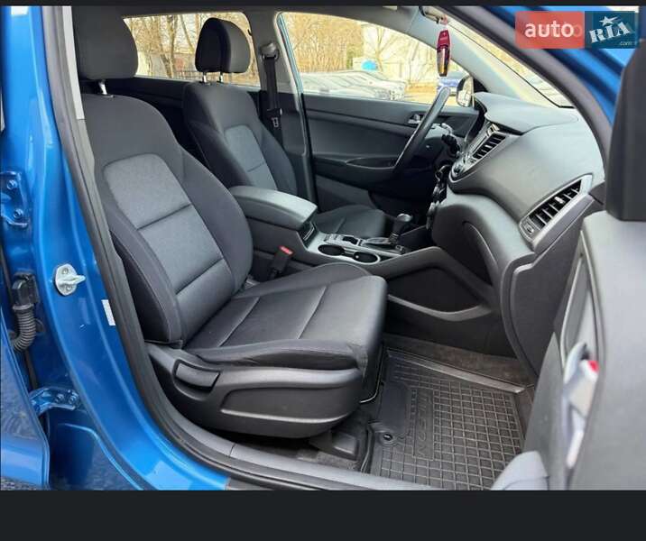 Позашляховик / Кросовер Hyundai Tucson 2016 в Хмельницькому