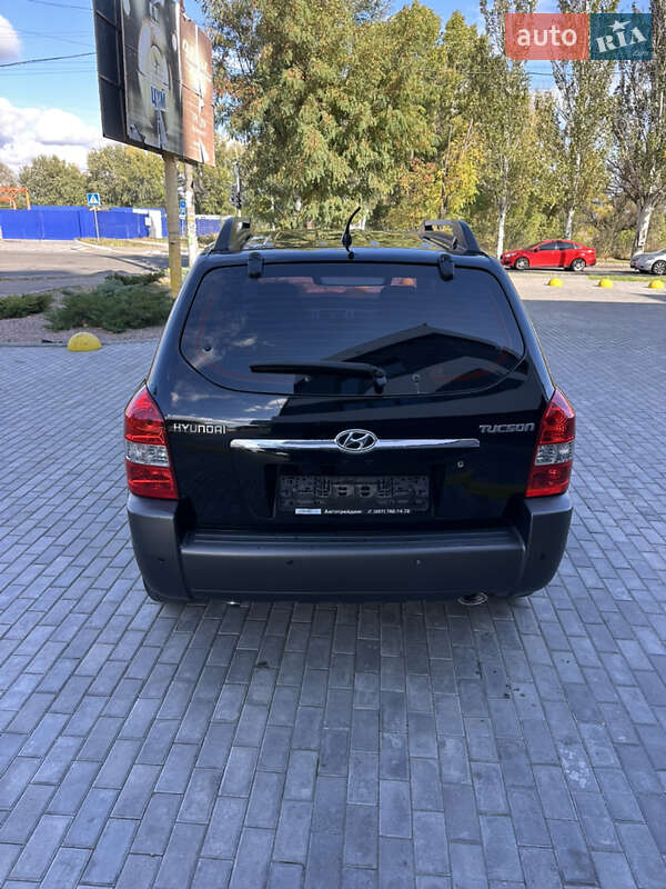 Внедорожник / Кроссовер Hyundai Tucson 2008 в Каменском фото 12 Внедорожник / Кроссовер Hyundai Tucson 2008 в Каменском