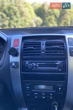 Внедорожник / Кроссовер Hyundai Tucson 2009 в 