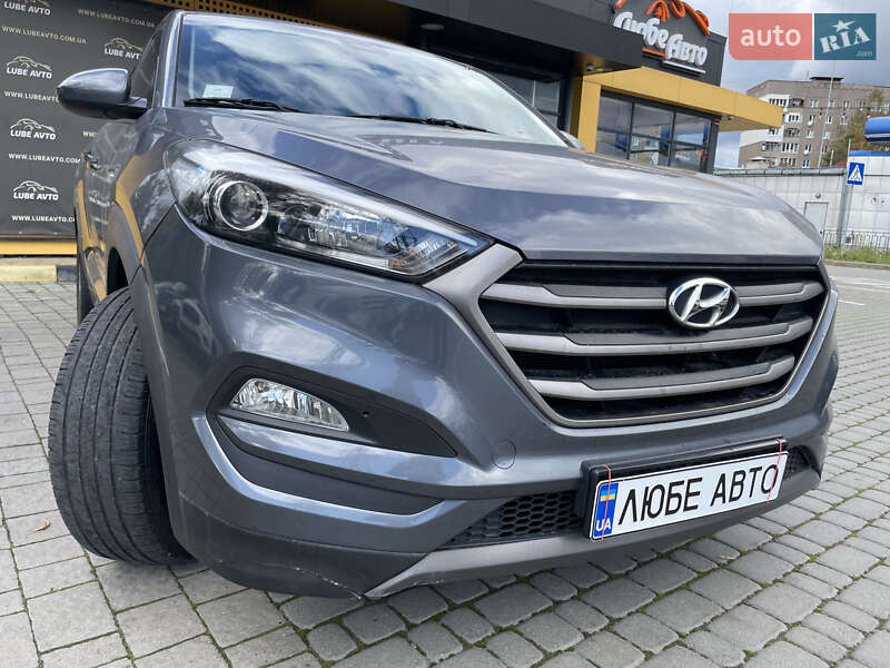 Позашляховик / Кросовер Hyundai Tucson 2015 в Львові