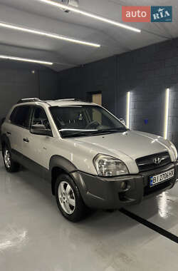 Внедорожник / Кроссовер Hyundai Tucson 2007 в 