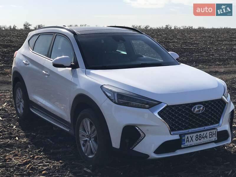 Внедорожник / Кроссовер Hyundai Tucson 2019 в Харькове